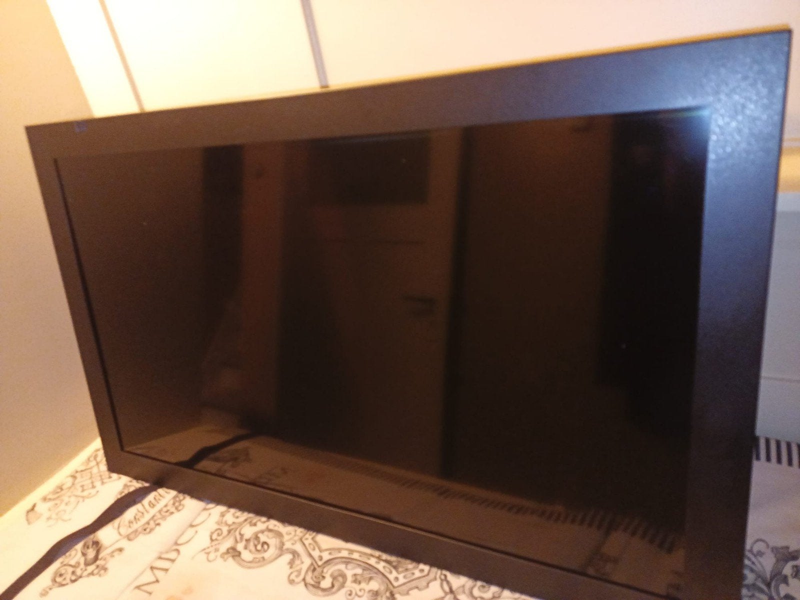 Nirolo camerascherm 32 inch (dimbaar), Watersport en Boten, Ophalen, Zo goed als nieuw, Overige typen