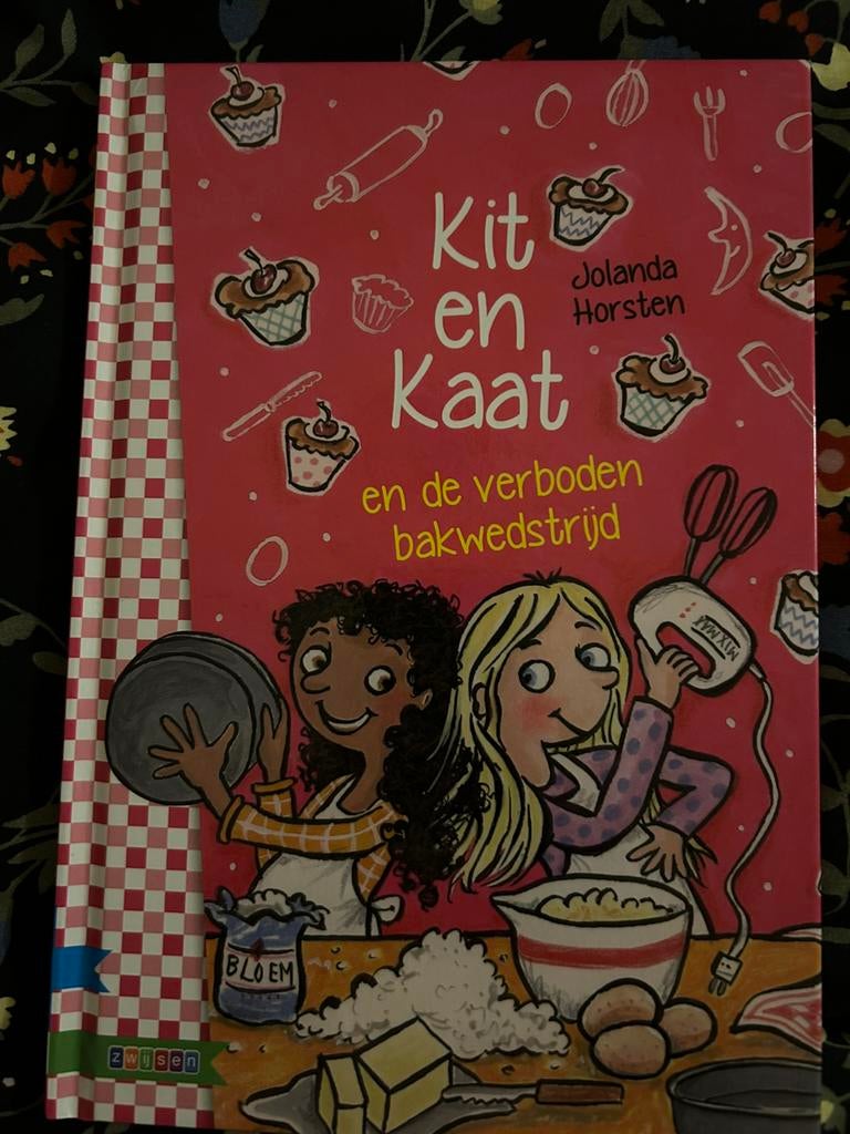 Kit en Kaat en de verboden bakwedstrijd, Ophalen of Verzenden, Zo goed als nieuw, Fictie algemeen