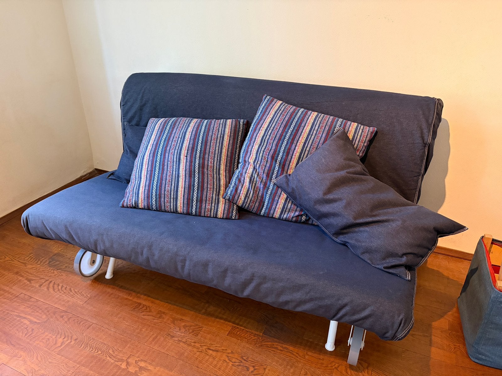 Slaapbank, blauw spijkerstof, Ikea, Huis en Inrichting, Ophalen, Gebruikt, Blauw, Tweepersoons