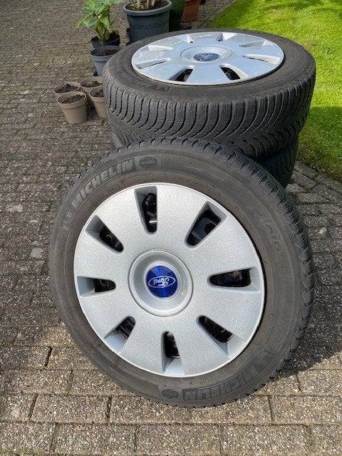 Winterbanden op stalen velg., Ophalen, Gebruikt, 16 inch, Banden en Velgen