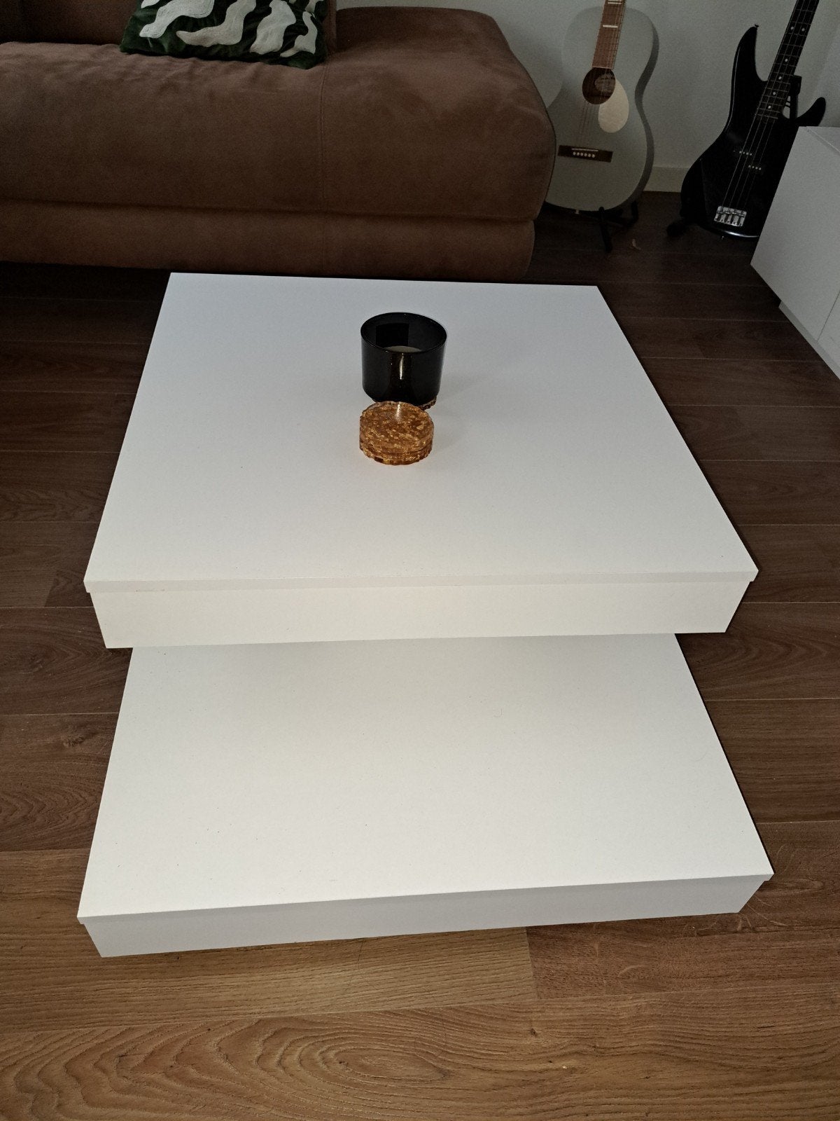 Moderne witte salontafel, verstelbaar, Huis en Inrichting, Tafels | Salontafels, Overige materialen, 50 tot 100 cm, Vierkant, Zo goed als nieuw