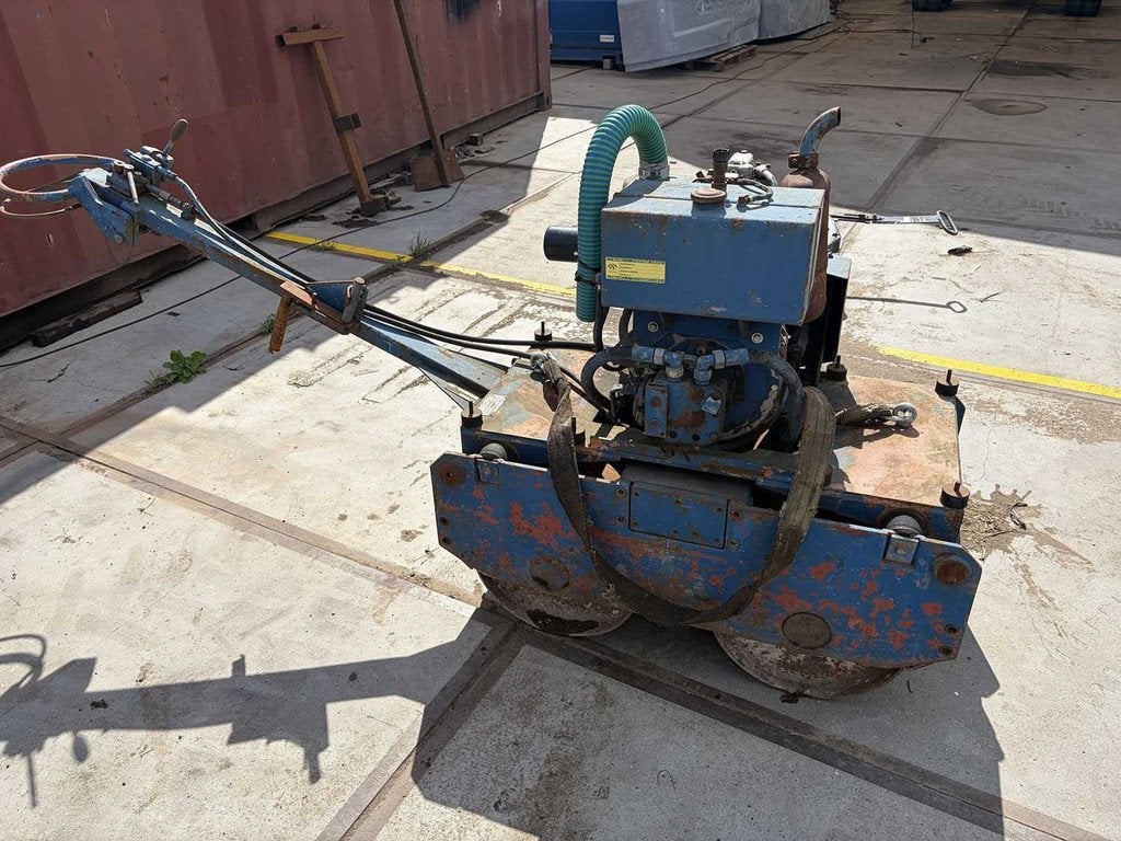 Vibromax W70 Wals, Zakelijke goederen