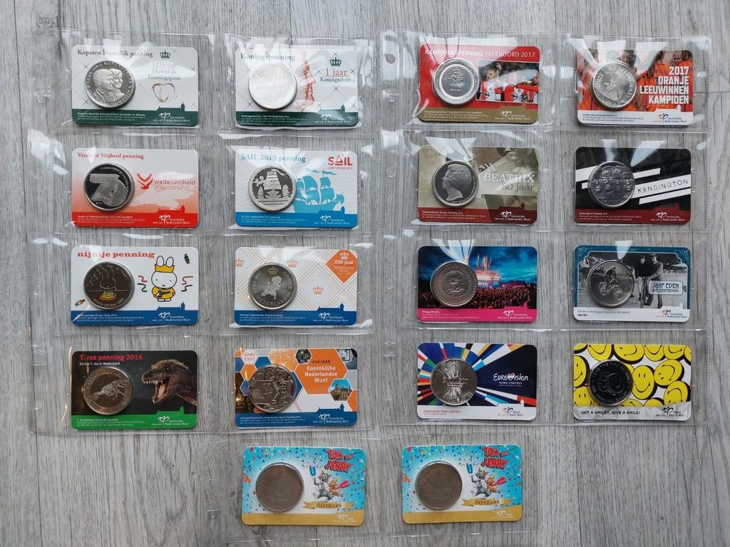 Penningen in coincard 18x, Postzegels en Munten, Munten | Nederland, Ophalen of Verzenden, Overige waardes, Setje