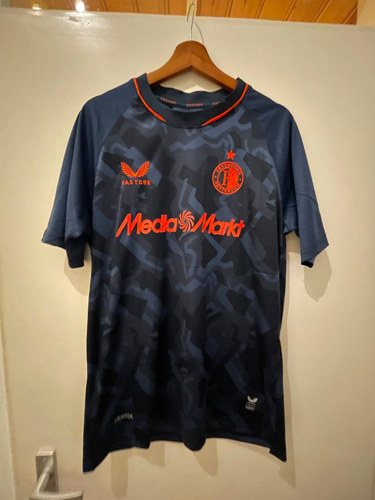 Feyenoord Shirt 2026 - 2027 maat XL, Maat XL, Ophalen, Nieuw, Shirt