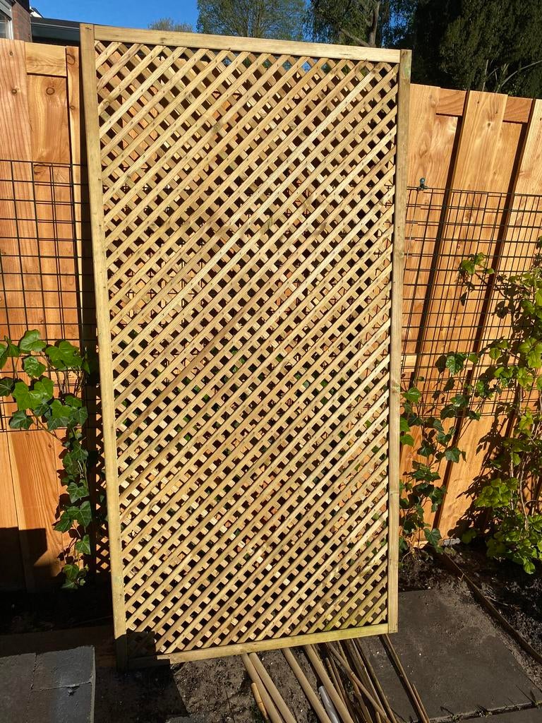 Schutting Almeria grenen hout, Tuin en Terras, 1 tot 2 meter, Minder dan 3 meter, Ophalen of Verzenden, Zo goed als nieuw