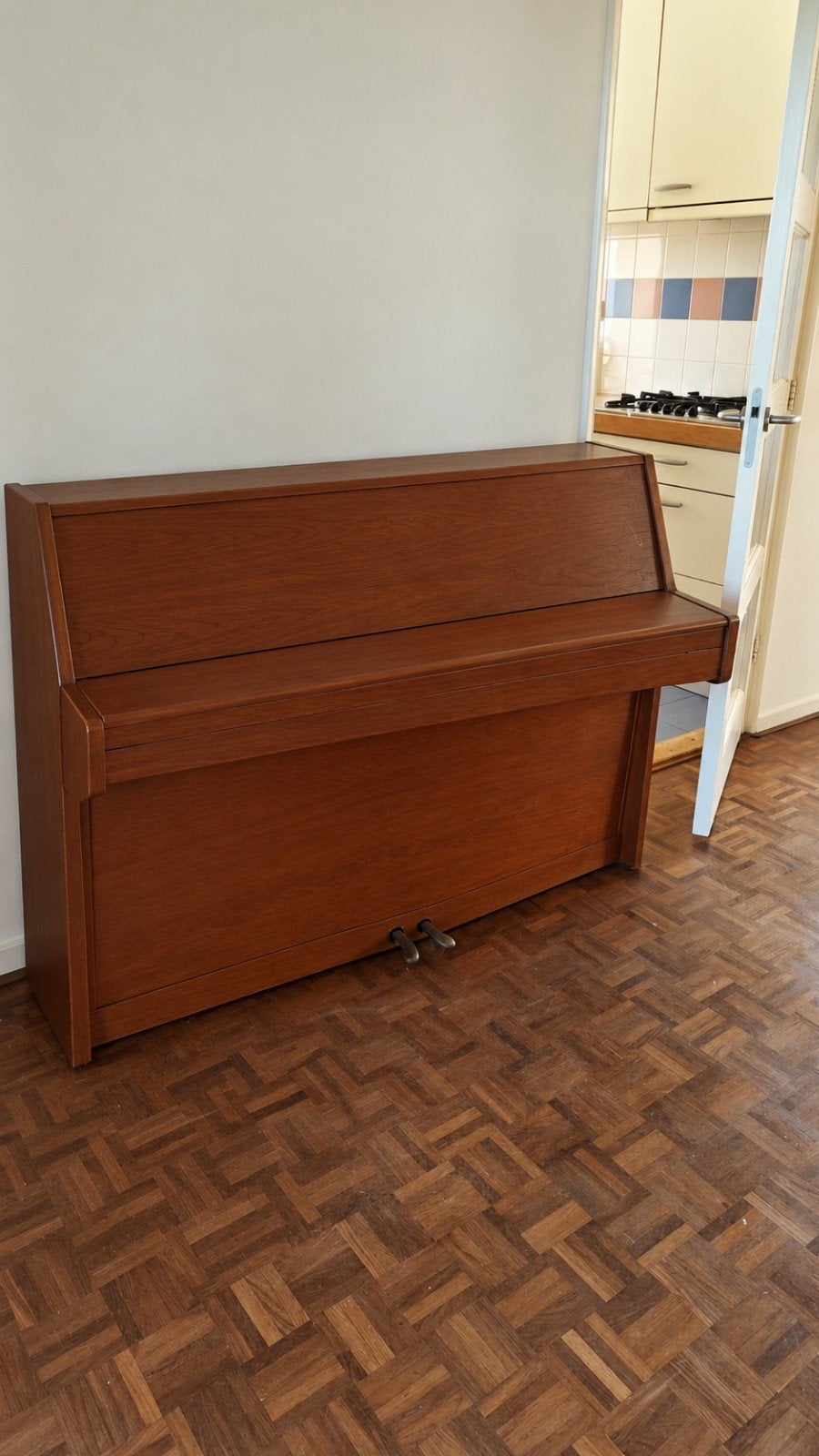Gratis af te halen piano, Ophalen, Gebruikt, Bruin, Piano