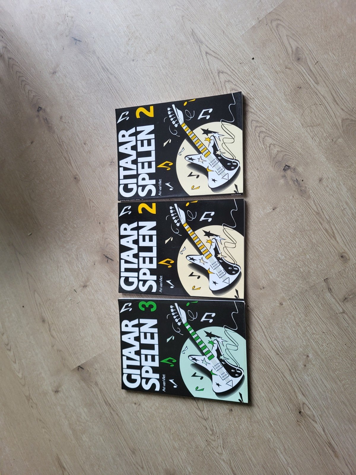 Gitaar Spelen 2 & 3 - Boeken voor gitaarles, Ophalen of Verzenden, Zo goed als nieuw, Instrument, Onbekend