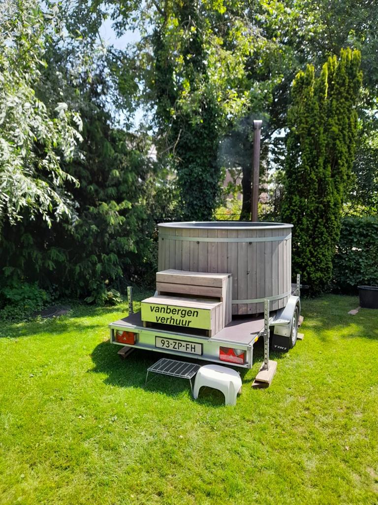 Mobiele hottub te huur!, Ophalen of Verzenden, Zo goed als nieuw