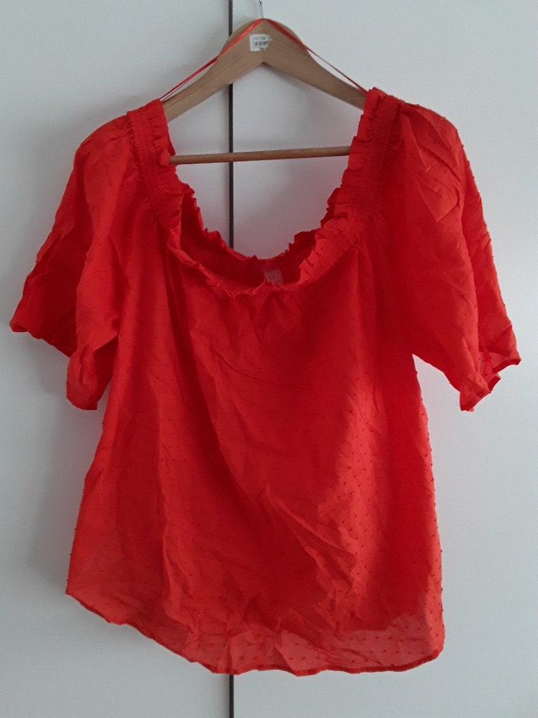 H&M Rode Blouse Met Brede Hals en Polkadotts Maat 48, H&M, Maat 46/48 (XL) of groter, Nieuw, Ophalen of Verzenden