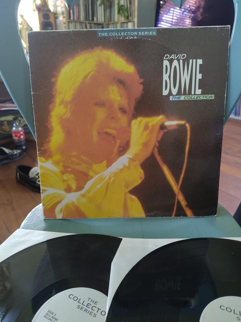 David Bowie - The Collection (Dubbel LP), Cd's en Dvd's, Vinyl | Pop, Gebruikt, Complilatie, Dubbel-LP, 12 inch, Ophalen of Verzenden
