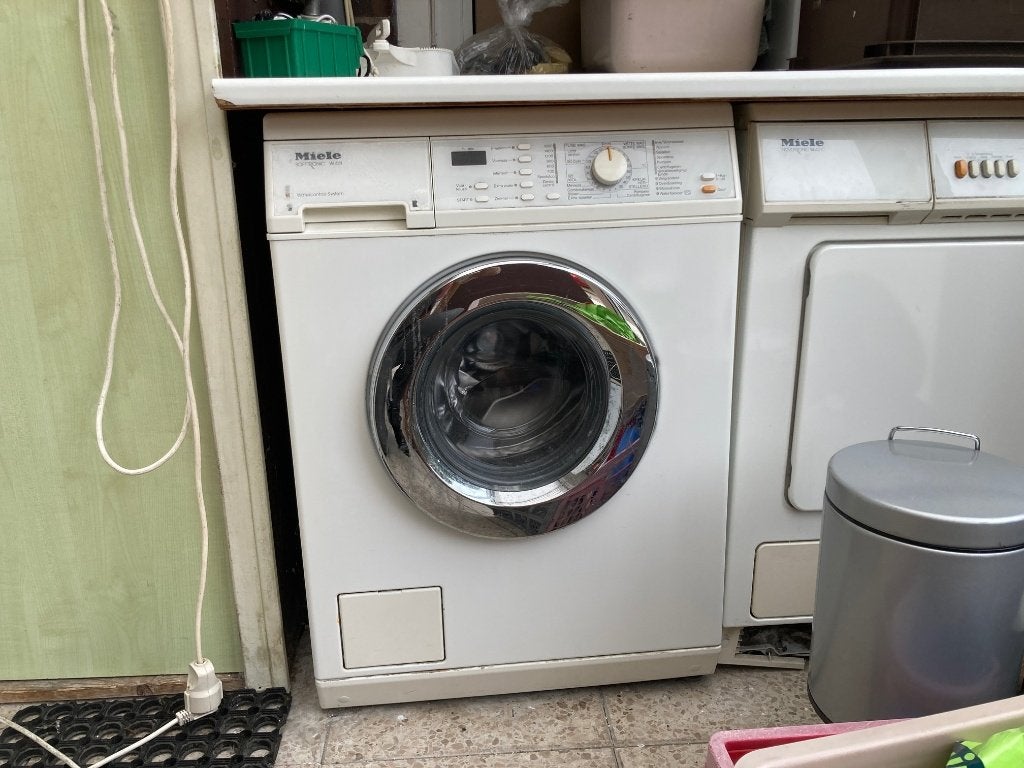 wasmachine Miele, Ophalen of Verzenden, Zo goed als nieuw, Voorlader, 85 tot 90 cm