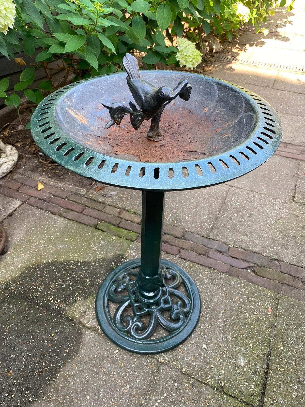 Zware brocante gietijzeren vogelbad - Ø 50cm, H 75 hoog!, Ophalen, Gebruikt, Metaal, Overige typen