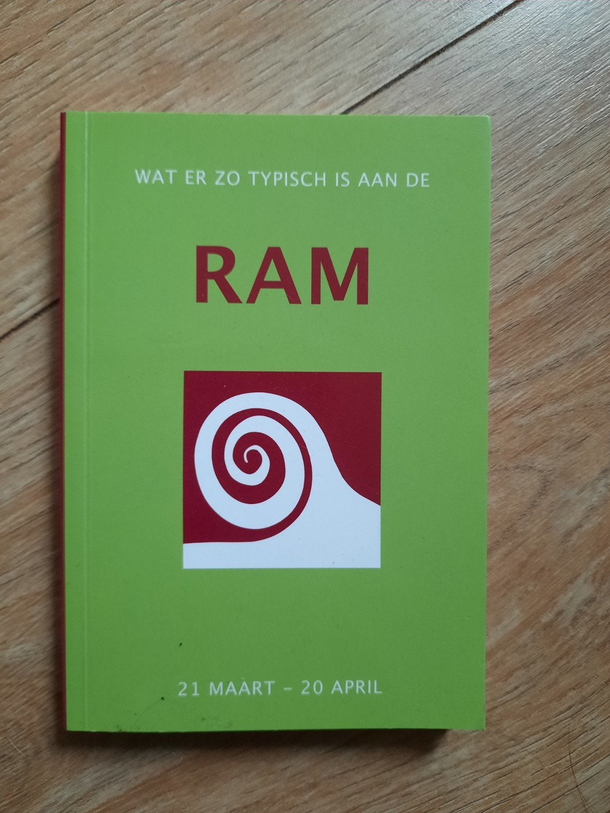 Leuk boekje over het sterrenbeeld ram. In goede staat., Boeken, Ophalen of Verzenden, Zo goed als nieuw, Overige typen
