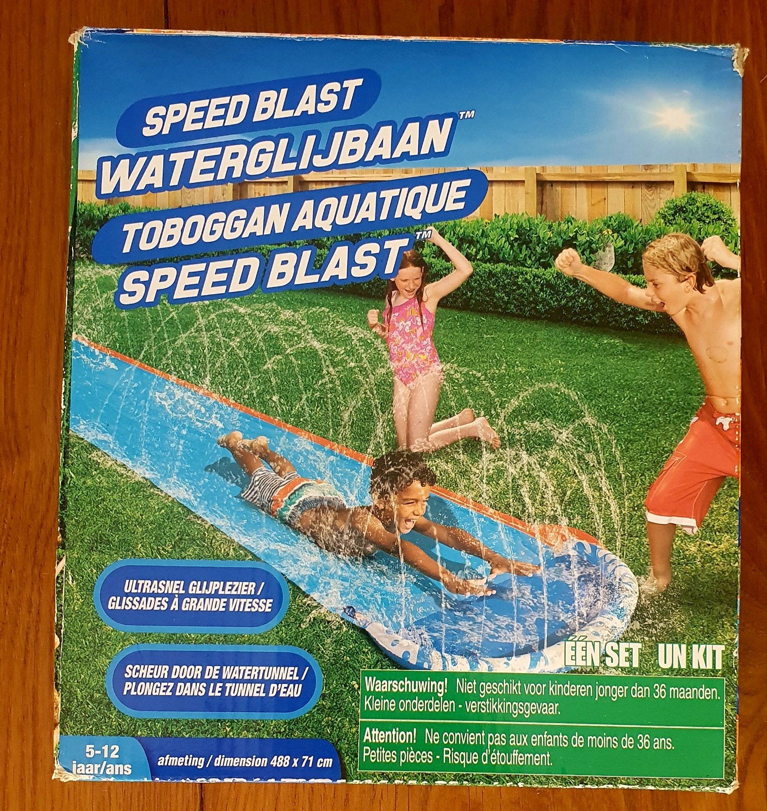Speed Blast Waterglijbaan, Ophalen, Nieuw