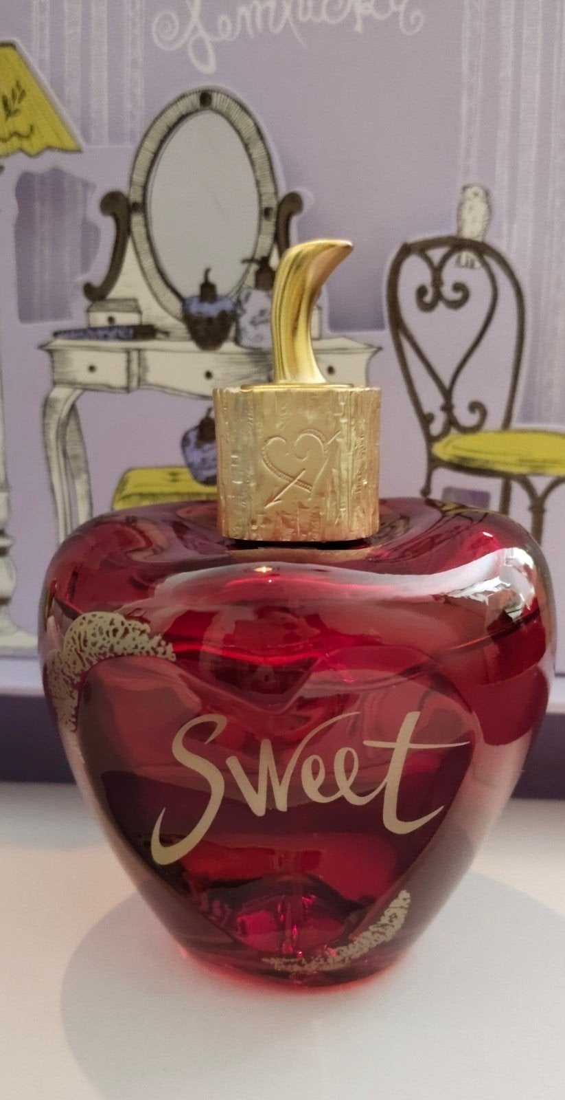 Lolita Lempicka Sweet, Sieraden, Tassen en Uiterlijk, Uiterlijk | Parfum, Ophalen of Verzenden, Zo goed als nieuw