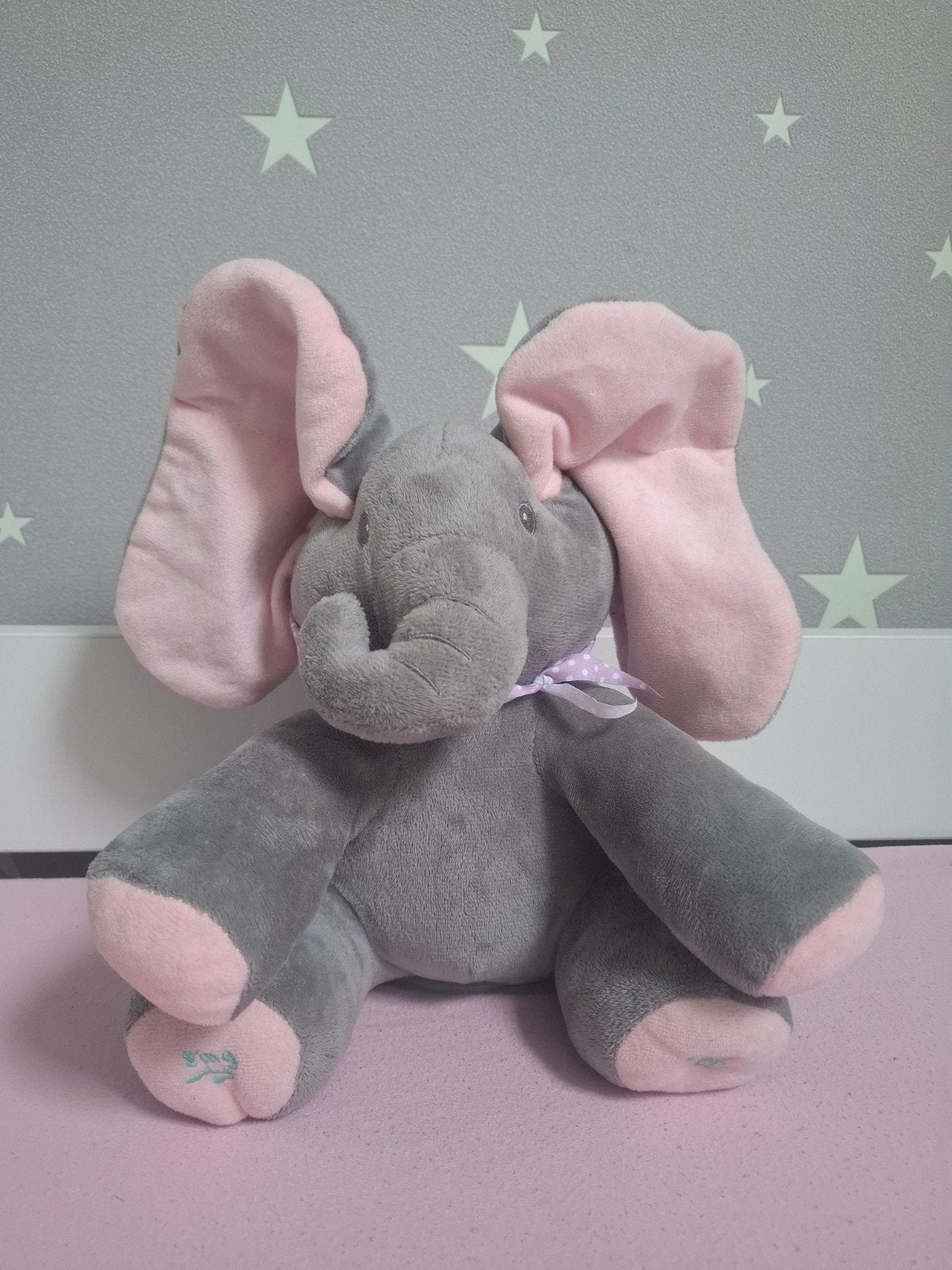 kiekeboe olifant (rolze), Kinderen en Baby's, Speelgoed | Knuffels en Pluche, Ophalen, Met geluid, Overige karakters, Grijs