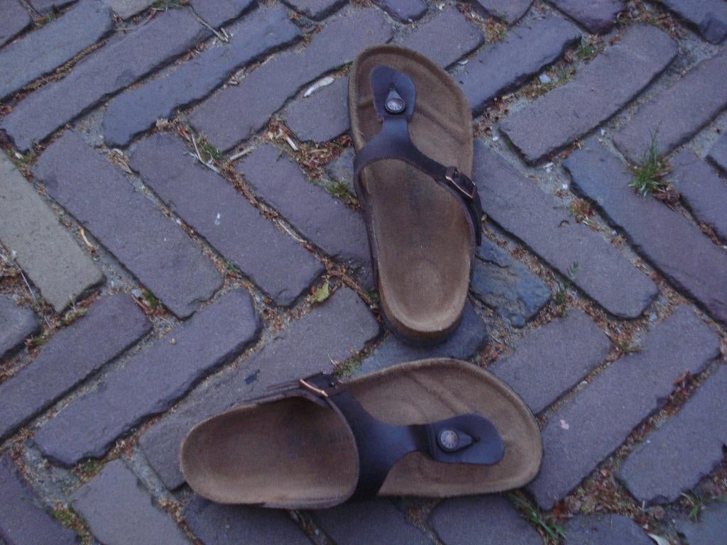 BIRKENSTOCK BRUIN GIZEH 37 NU GRATIS VERZENDING PER POST, Slippers, Bruin, Verzenden, Birkenstock 37