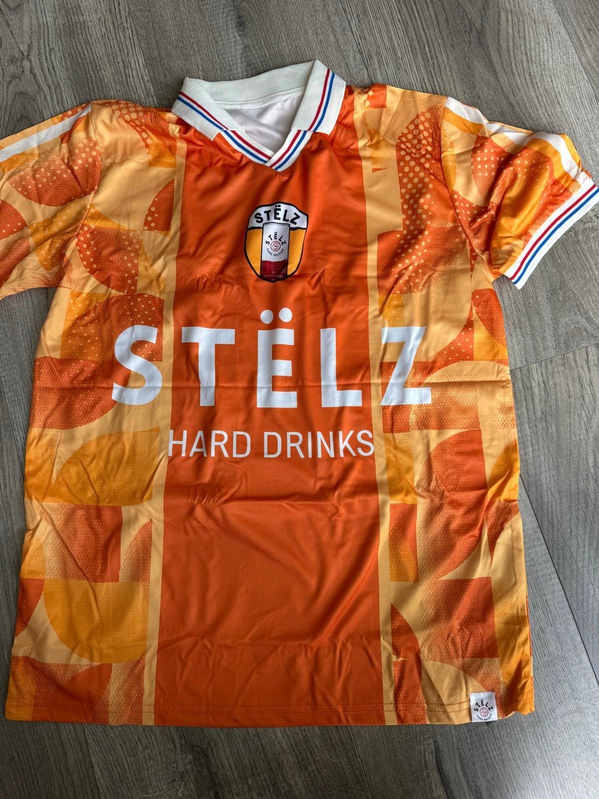 Stëlz T-shirt, Maat L, Ophalen of Verzenden, Nieuw, Shirt