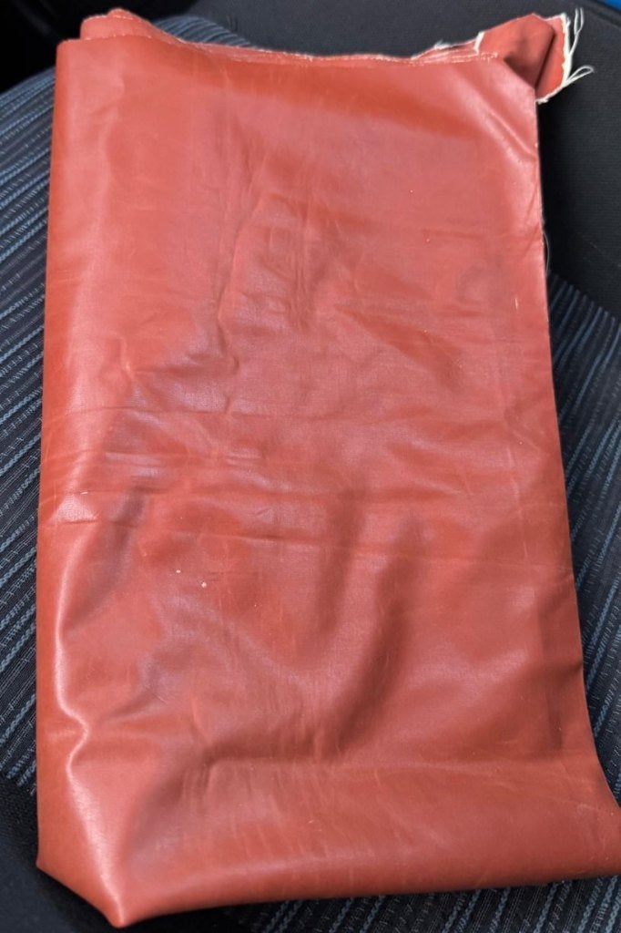 Roodbruin rubber zeil gezocht jaren 60/70, Ophalen of Verzenden, Gebruikt, Kinderwagen, Overige merken