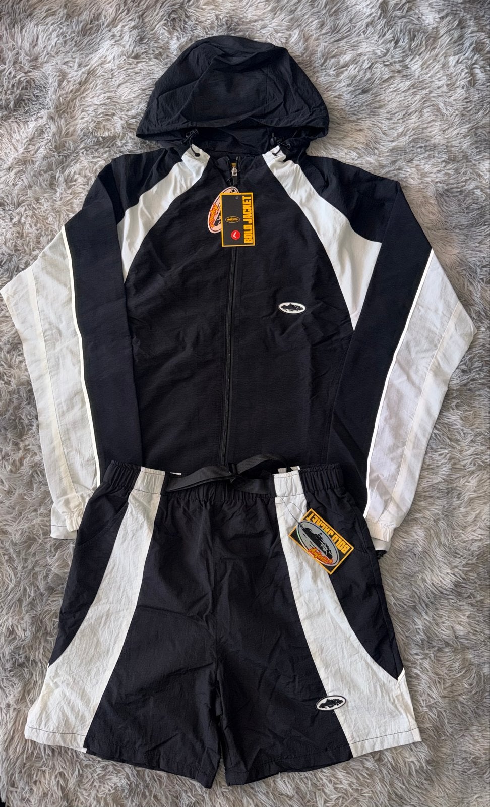 Corteiz windbreaker en korte broek set, Maat 52/54 (L), Zwart, Nieuw, Ophalen of Verzenden