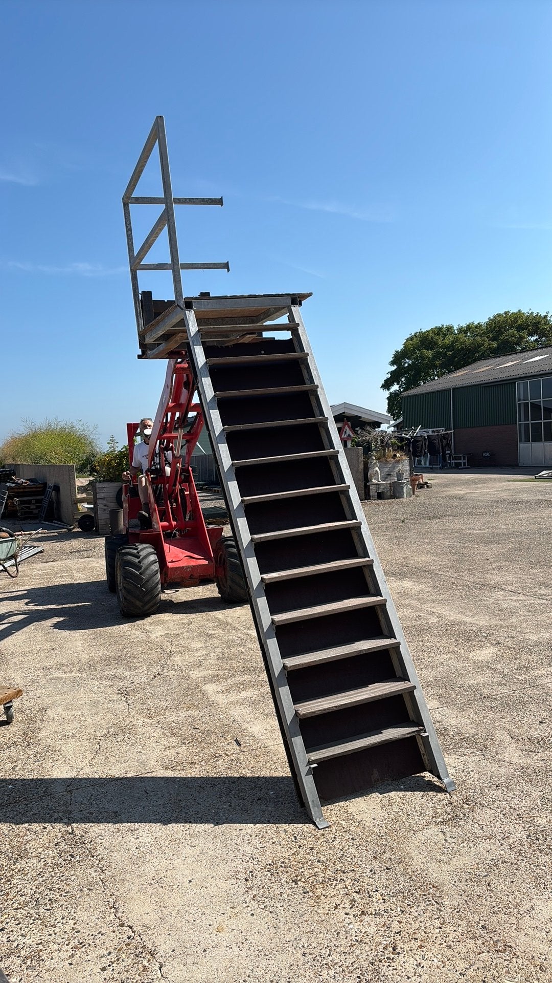 Gegalvaniseerd trap met bordes, Ophalen, 2 tot 4 meter