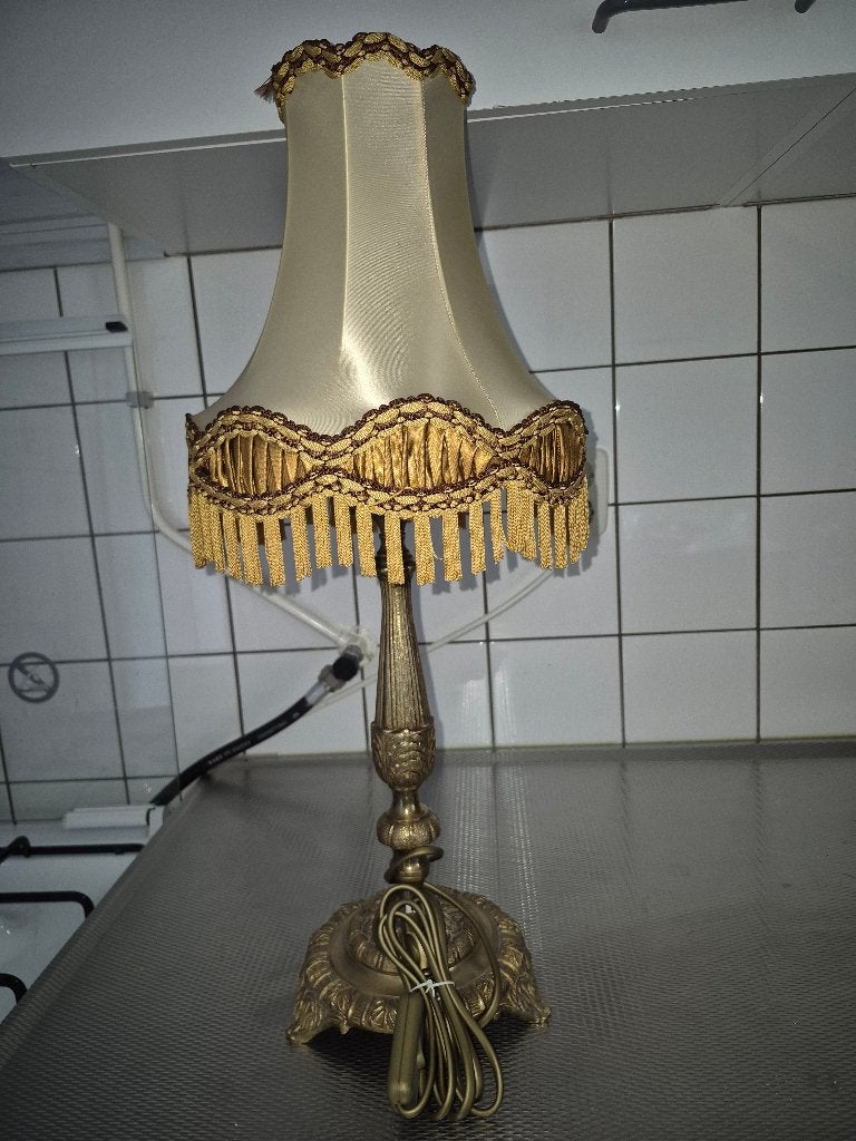 Klassieke schemerlamp/tafellamp/sfeerlamp, Ophalen, Overige materialen, Gebruikt, Met kap