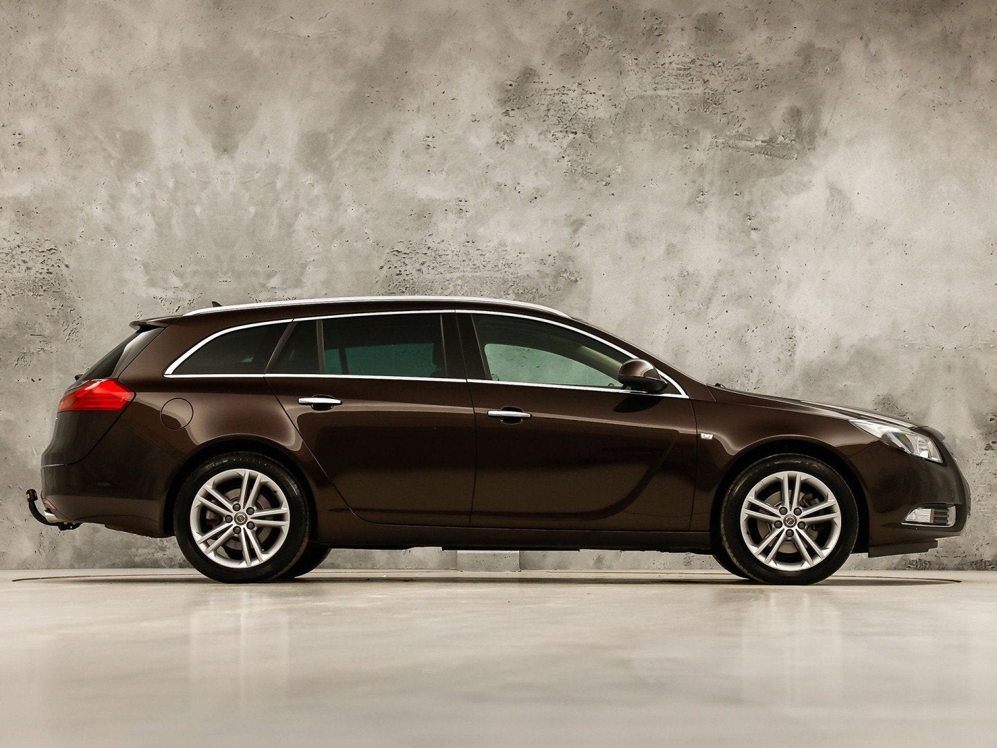 Opel Insignia 1.6 T Innovation Sport 179Pk (NAVIGATIE, CLIMA, Auto's, Voorwielaandrijving, Stof, Gebruikt, Zwart