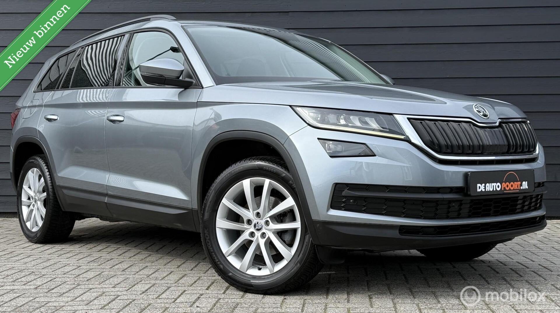 Skoda Kodiaq 1.4 TSI ACT DSG Business Carplay/Trekhaak/LED/1, Dealer onderhouden, 4 cilinders, Kodiaq, Zilver of Grijs