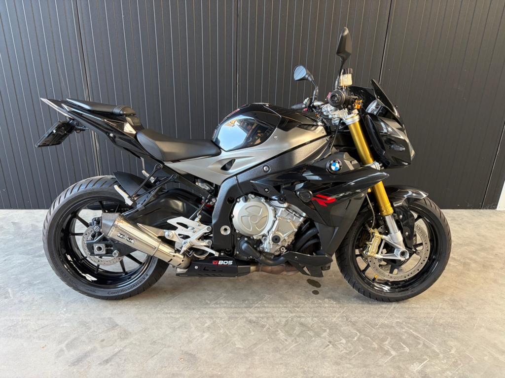BMW S1000R, Motoren, Handvatverwarming, 4 cilinders, Motorrijbewijs A, Gebruikt