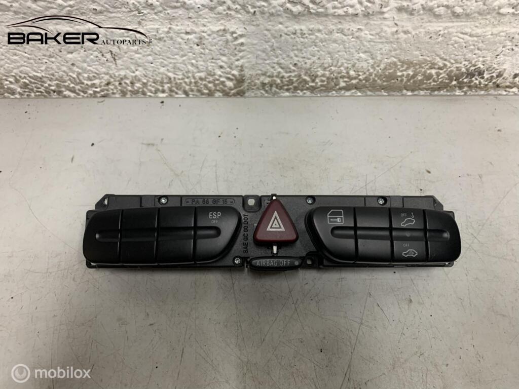 Bedieningspaneel dashbord Mercedes C-klasse W203 ('00-'07), Gebruikt, Mercedes-Benz, Ophalen of Verzenden, Mercedes-Benz