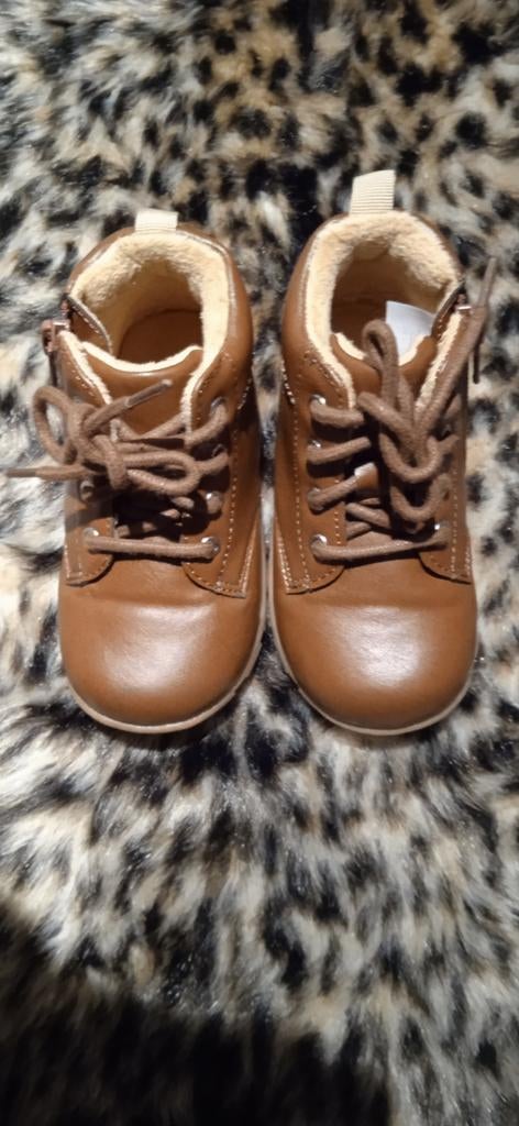 Bruine kinderschoenen maat 23, Kinderen en Baby's, Kinderkleding | Schoenen en Sokken, H&M, Schoenen, Nieuw, Ophalen of Verzenden