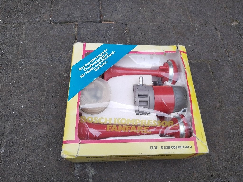 Vintage Bosch Kompressor Fanfare 12V – 2-tonig – Oud model, Ophalen, Nieuw