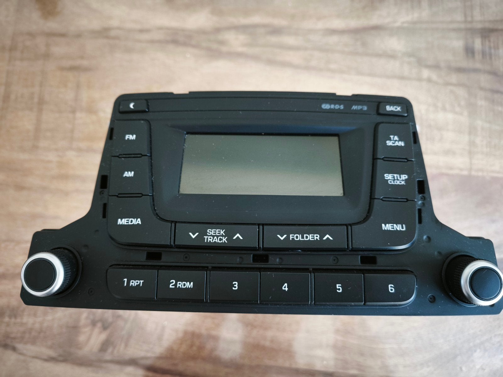 Autoradio/MP3 speler met voorpaneel voor Hyundai i10 (LA), Ophalen of Verzenden, Gebruikt
