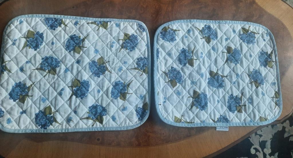 2 Placemats Blauwe Hortensia van Jet, Ophalen of Verzenden, Zo goed als nieuw, Rechthoek