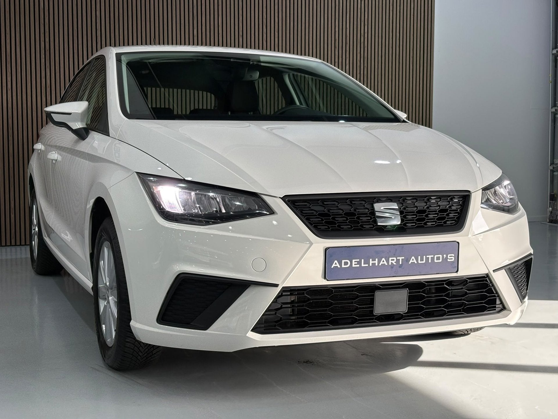 Seat Ibiza 1.0 EcoTSI Style Airco / Cruise controle, Auto's, Voorwielaandrijving, Stof, 95 pk, Origineel Nederlands