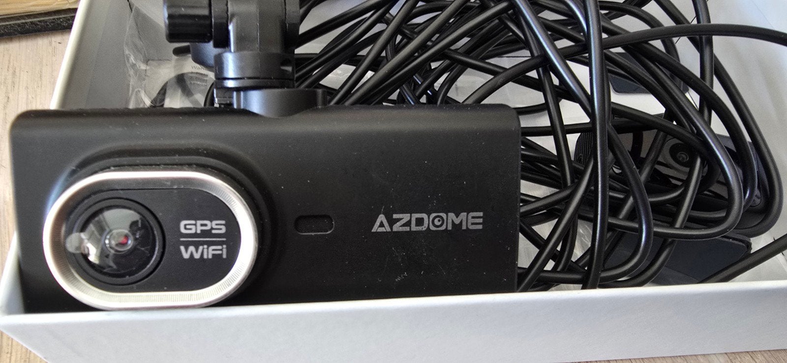 AZDOME M560 Dashcam met GPS en WiFi, Ophalen of Verzenden, Zo goed als nieuw