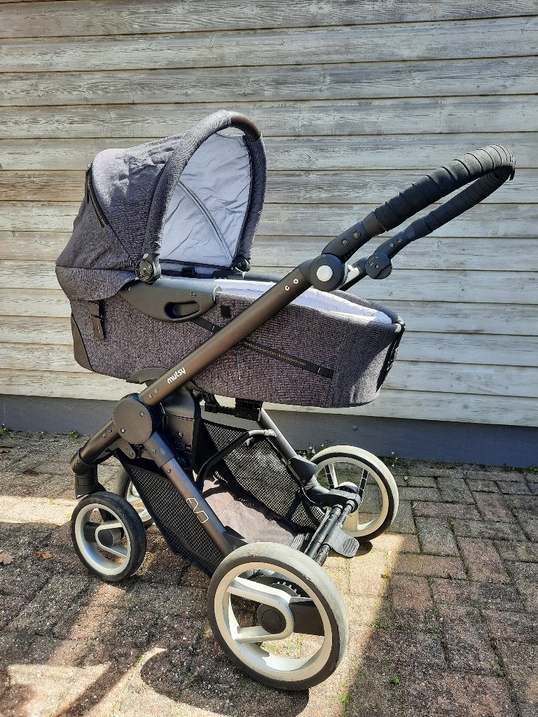 Mutsy Evo kinderwagen, Ophalen, Gebruikt, Luchtbanden, Combiwagen