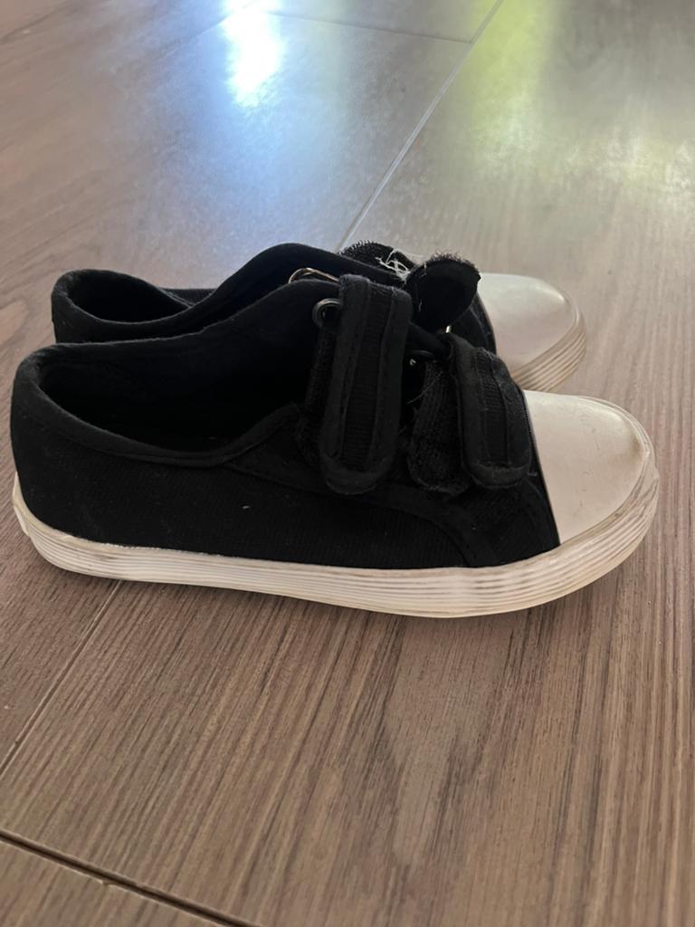 Victory gymschoenen maat 26, Kinderen en Baby's, Kinderkleding | Schoenen en Sokken, Ophalen, Gebruikt, Schoenen
