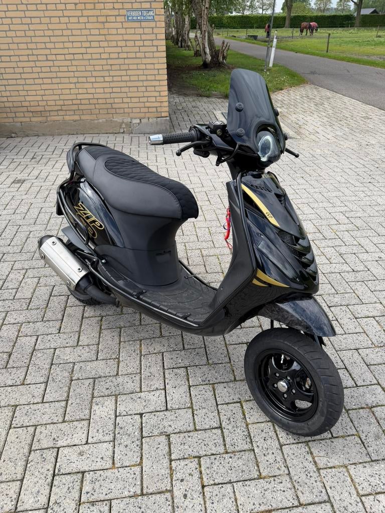 Zip 172 stage 3, Ophalen, Zo goed als nieuw, Zip