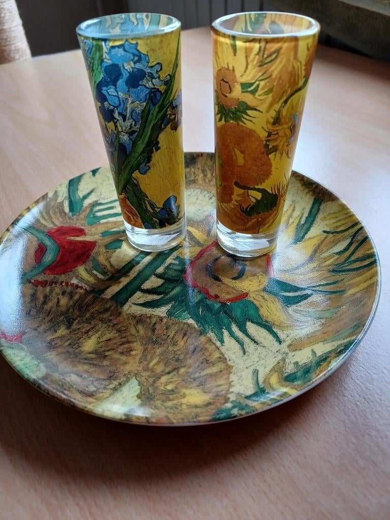 Vincent van Gogh bord & shotglazen, Overige materialen, Nieuw, Ophalen of Verzenden, Bord(en)