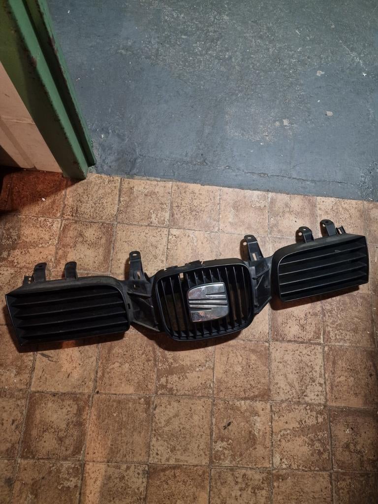 Seat leon 1m middengrill, Ophalen, Seat, Bumper