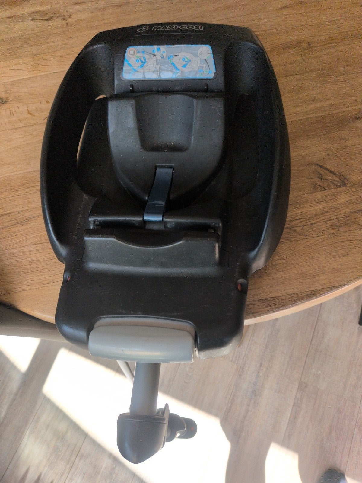 Maxi-Cosi EasyBase 2 - Autogordel Bevestiging, Ophalen of Verzenden, Zo goed als nieuw, Maxi-Cosi, Autogordel