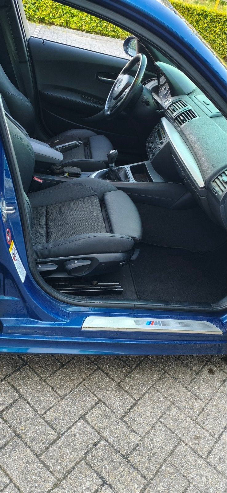 Zwarte vloerbedekking bmw 1 serie e87 130i, Ophalen