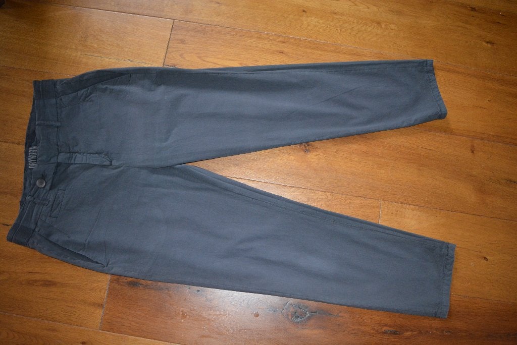 Drykorn, mooie grijze chino broek, W29 L34, Drykorn, Ophalen of Verzenden, Zo goed als nieuw, Grijs