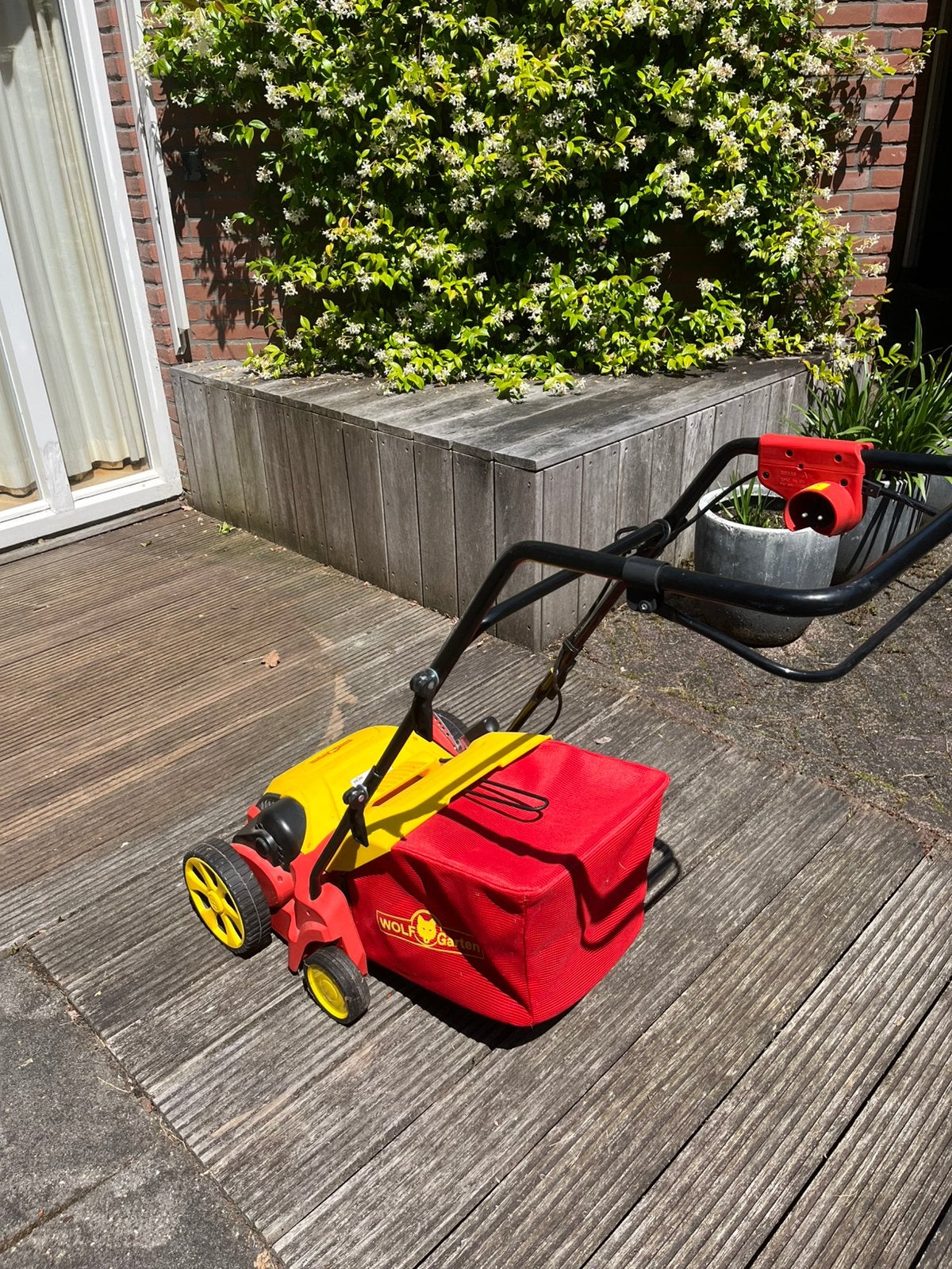 Wolf-Garten VS 302 E Verticuteermachine met opvangzak, Tuin en Terras, Ophalen, Gebruikt, Elektrisch