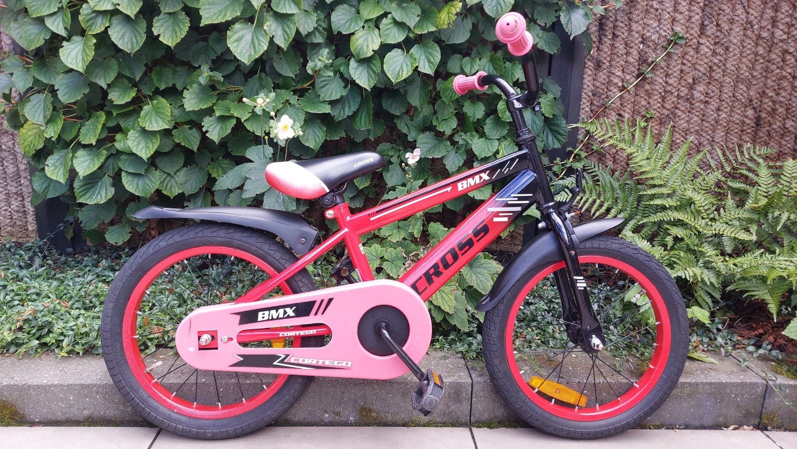 Cross BMX Cortego kinderfiets rood/zwart 16 inch, Fietsen en Brommers, Ophalen, Terugtraprem, Staal, Cross