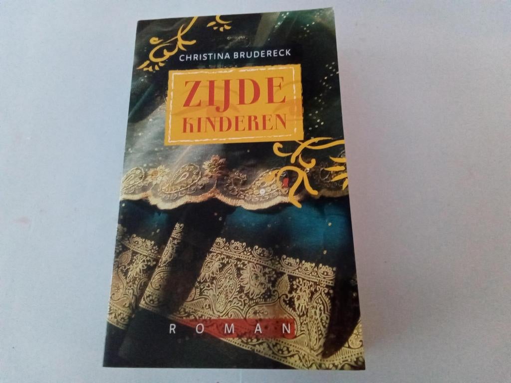 Zijdekinderen ( Christina Brudereck, Boeken, Ophalen of Verzenden, Zo goed als nieuw