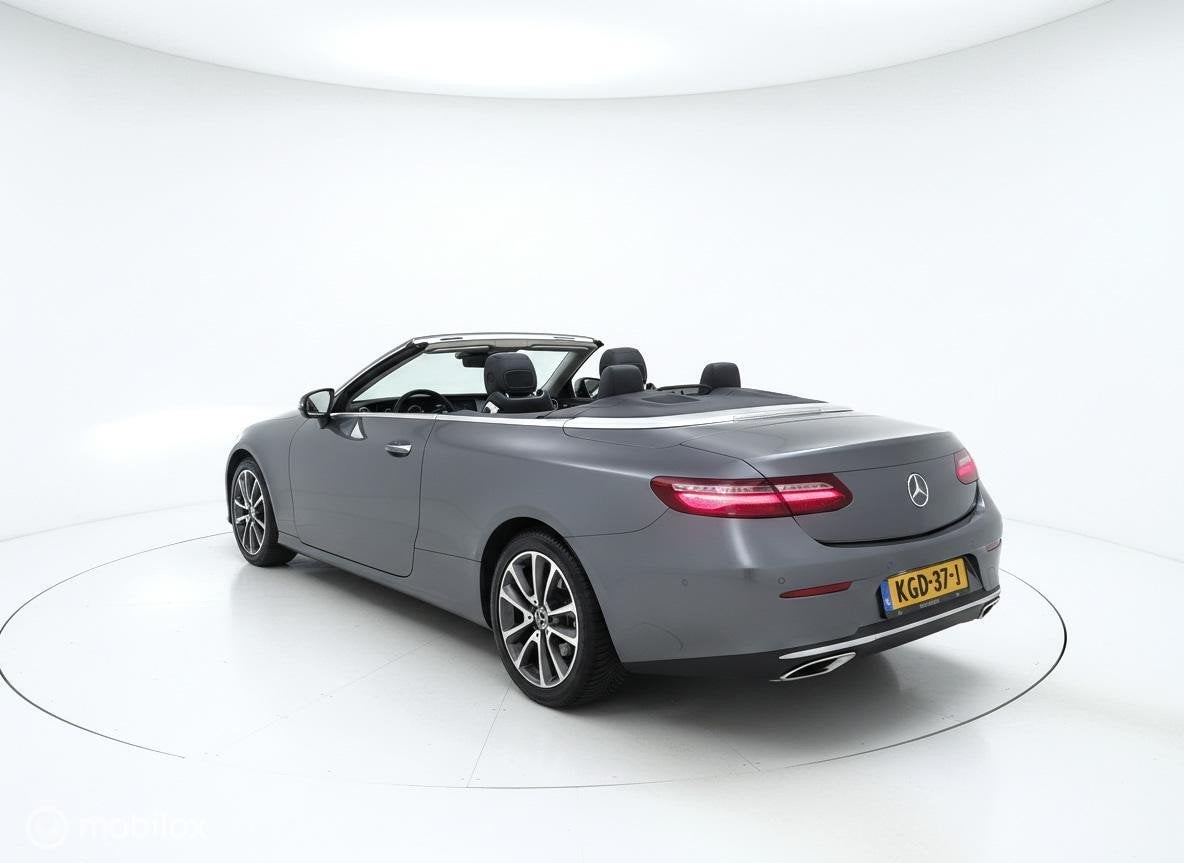 Mercedes E-klasse Cabrio 300 Premium Burmester|Softclose|360, Auto's, Mercedes-Benz, Automaat, Achterwielaandrijving, 4 cilinders
