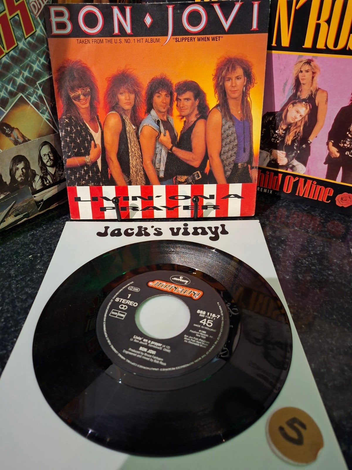 Bon Jovi - Livin' On A Prayer 7 inch vinyl single 1986/5, Gebruikt, 7 inch, Ophalen of Verzenden, Beschermende buitenhoes