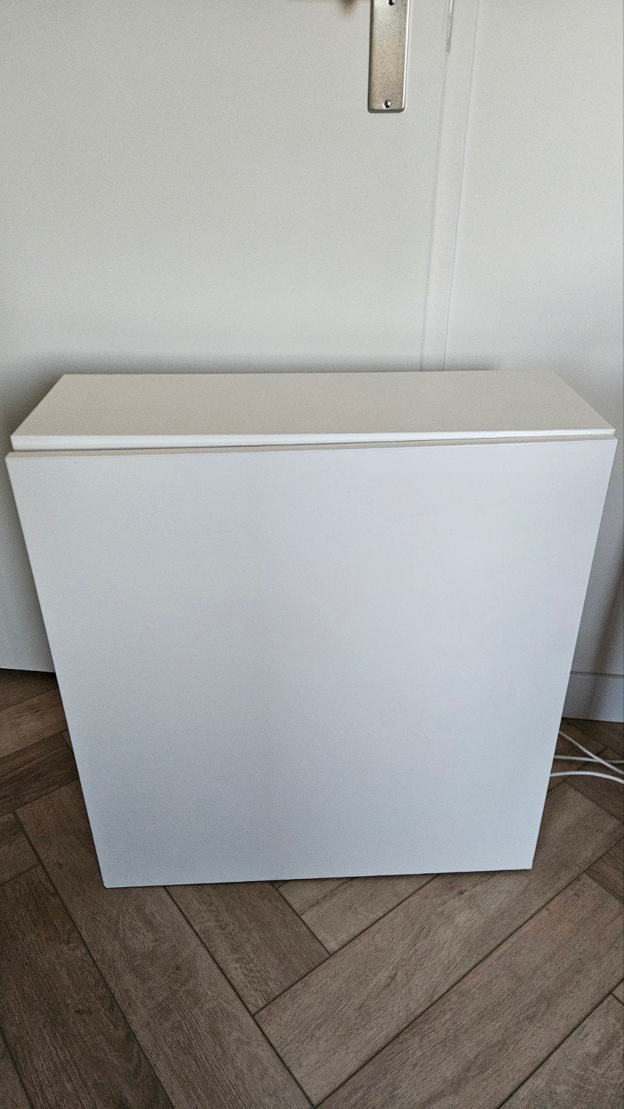 IKEA BESTÅ Wandkast deur in hoogglans wit 60x22x64 cm, Ophalen, Zo goed als nieuw